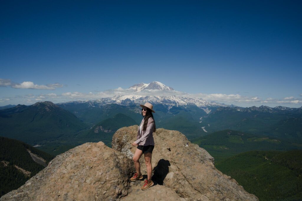 pnw hikes, hiking in the pacific northwest, hiking essentials